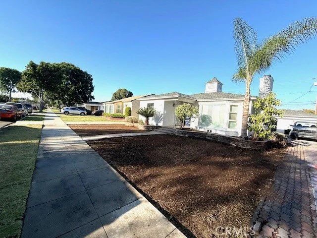 2720 San Francisco photo 2