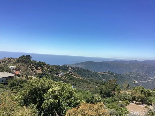 24725 Saddle Peak Road photo 2