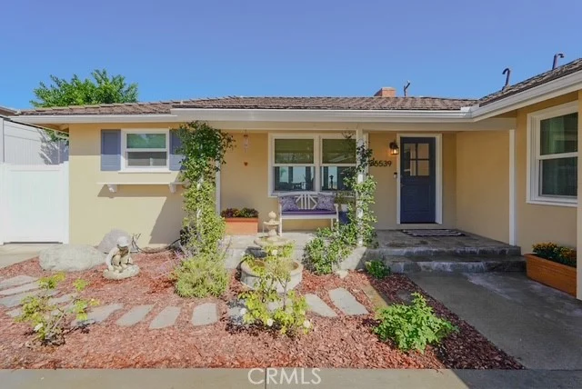 5539 Bayridge photo 2