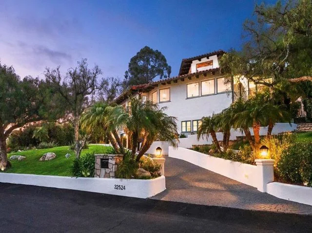 32524 Seacliff Drive photo 3
