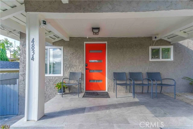 4834 Edison photo 4
