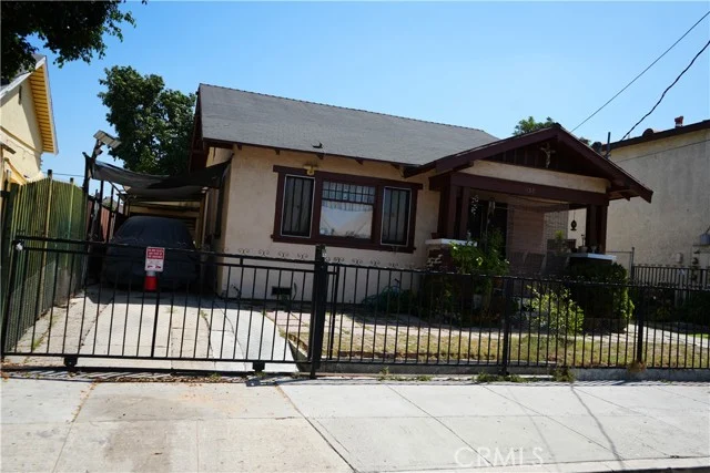 1138 S Ardmore photo 2