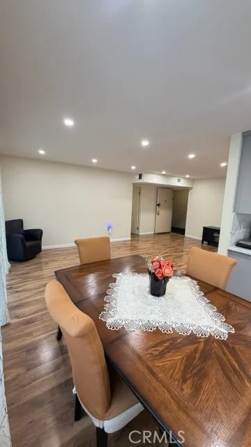 5400 lindley ave#105 photo 3