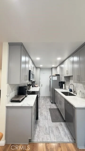 5400 lindley ave#105 photo 4