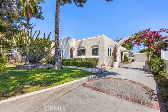 11441 Kittridge Street, North Hollywood