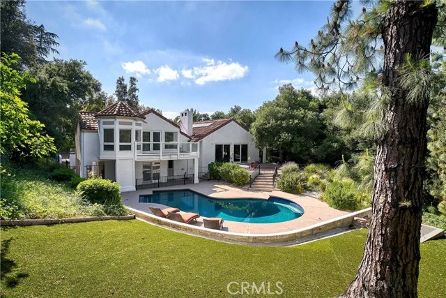 4414 Park Mallorca, Calabasas