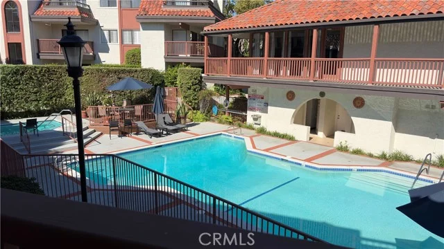 6358 Riviera Circle photo 3