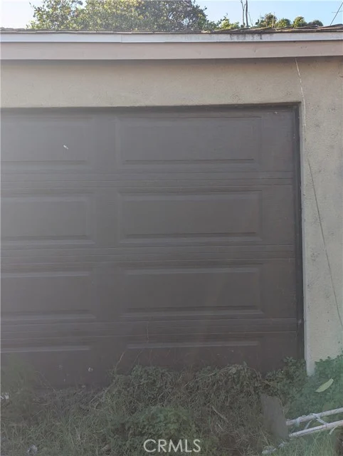 829 E Century photo 4