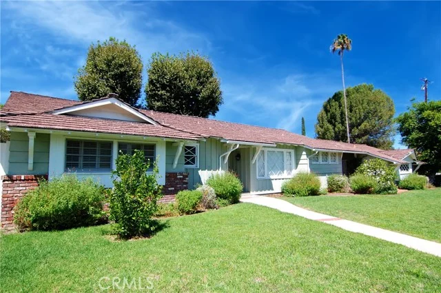 6257 Melba Avenue photo 3