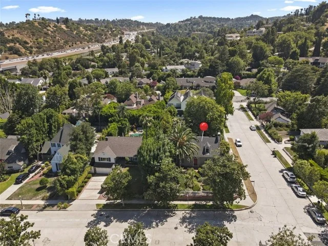 15454 Sutton Street photo 3
