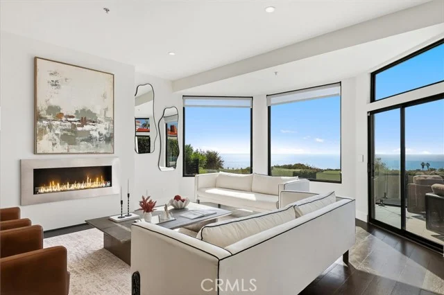 30502 Palos Verdes Drive West photo 4