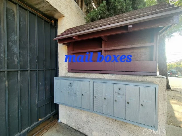 5300 Huntington S photo 2