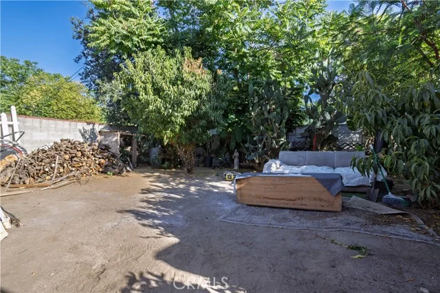 6832 Bellaire Avenue photo 5