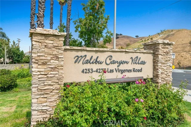 4265 Las Virgenes photo 3