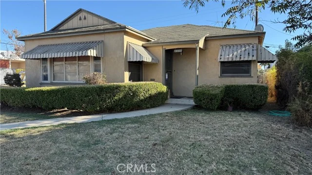 1802 W 35th Place photo 4