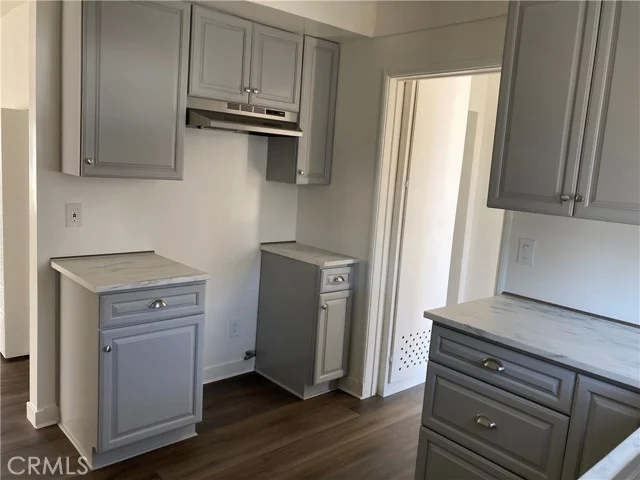 302 W 107th Street photo 4
