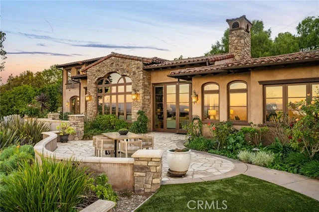5335 Rollingridge photo 4