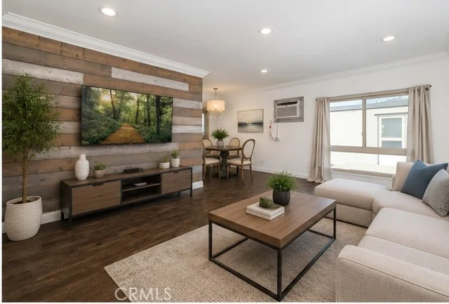 6041 Fountain Park Street #9, Woodland Hills