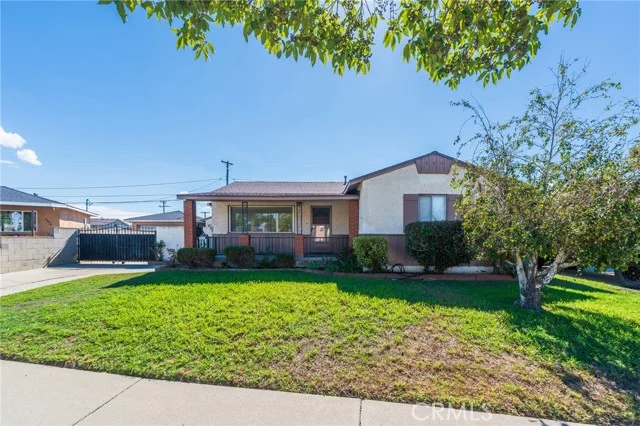 350 E Realty Street, Carson