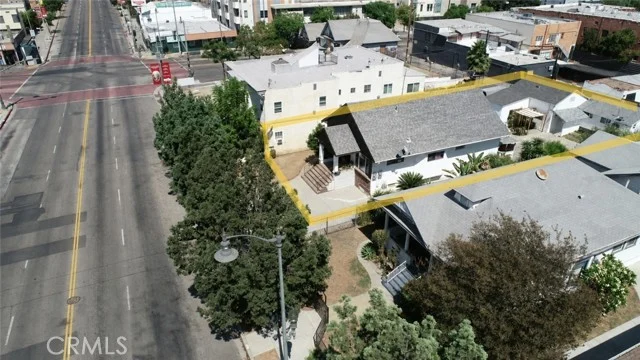 114 S Soto photo 3