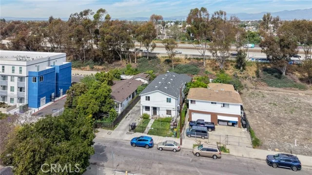 1645 E 117th Street photo 4