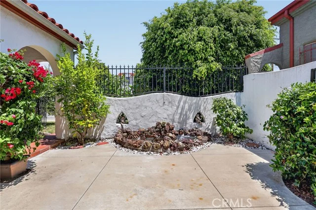 7607 8th Avenue photo 4