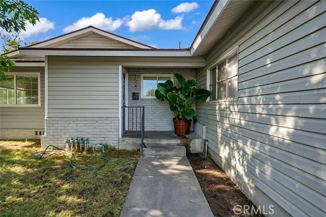 1527 Underwood photo 4