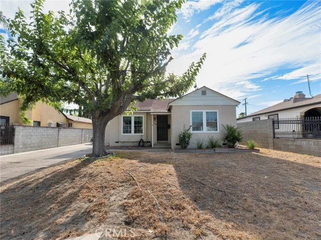 8043 Rhodes photo 2