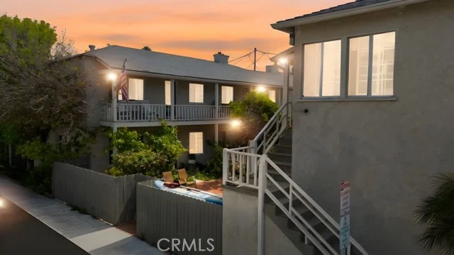 5901 E Ocean Boulevard photo 2