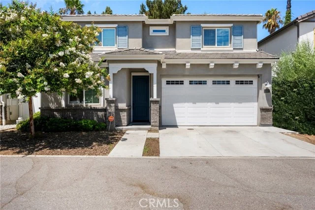 15607 W Lilli Way, Van Nuys