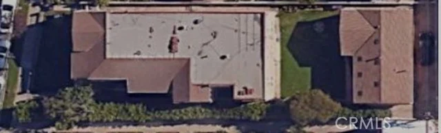 1310 E Hellman photo 2