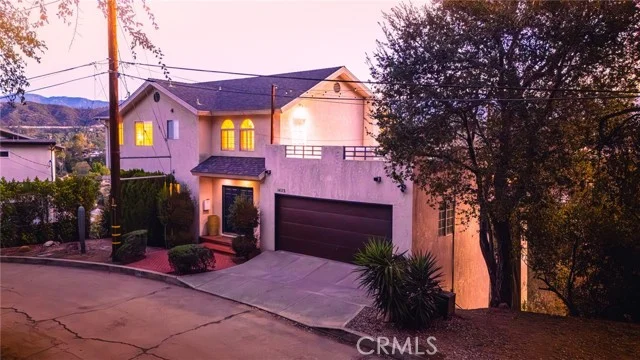 1425 Wildwood Drive photo 2