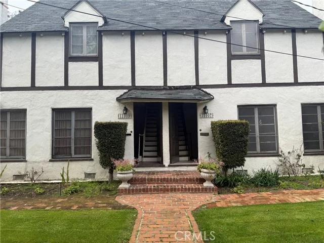 1437 Greenfield Avenue photo 2