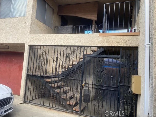 6140 Orange Avenue photo 4