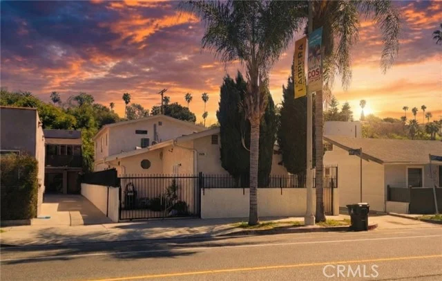 1458 Silver Lake Boulevard, Los Angeles