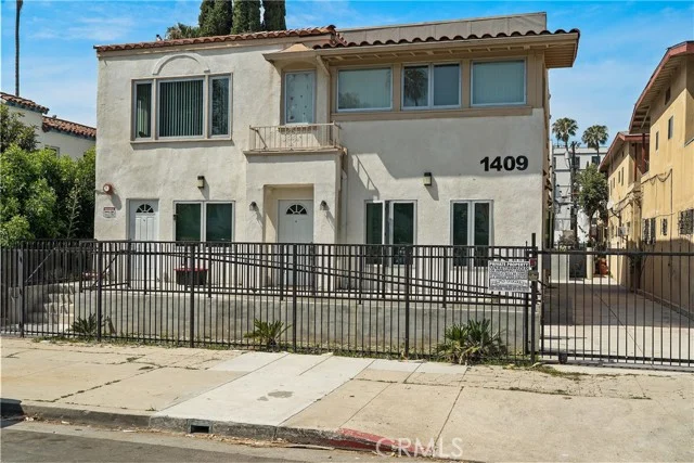 1409 N Hobart, Los Angeles