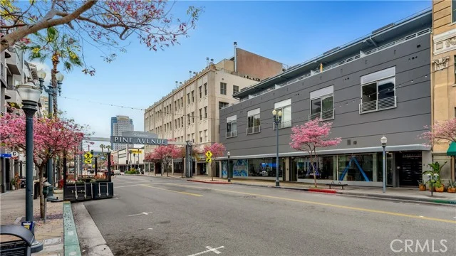 433 Pine Avenue #100 photo 3