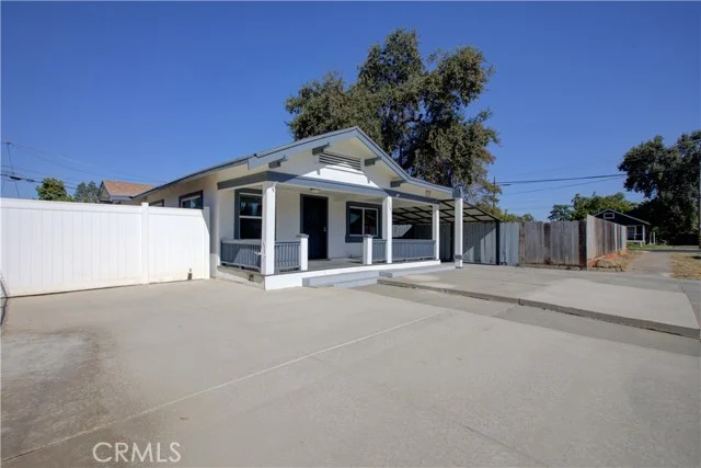 1241 6th Street photo 4