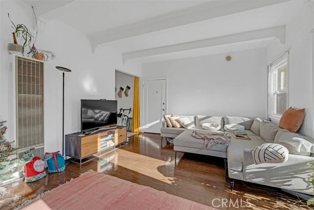 534 S Coronado photo 3