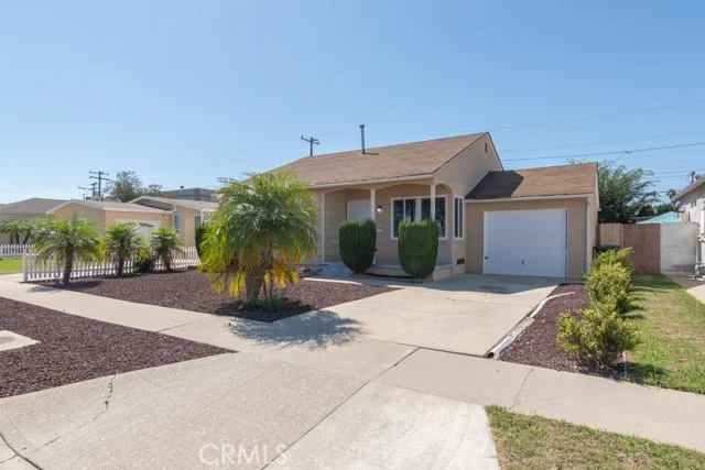 14523 Wadkins Avenue, Gardena