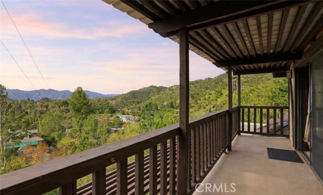 24300 Sylvan Glen photo 2