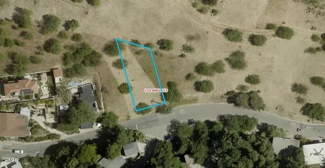 4527 Cleland Avenue photo 2