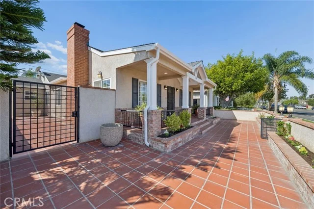 5368 E Appian Way photo 3