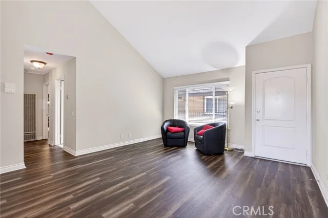2925 Spaulding Street #303 photo 2