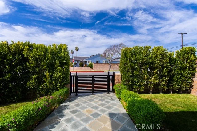 23404 Anza Avenue photo 4