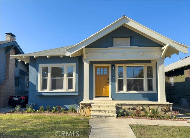 2249 W 30th Street photo 2