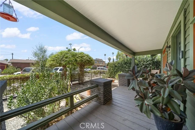 1014 Magnolia photo 4