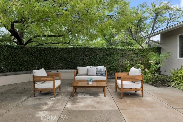 26106 Veva Way photo 3