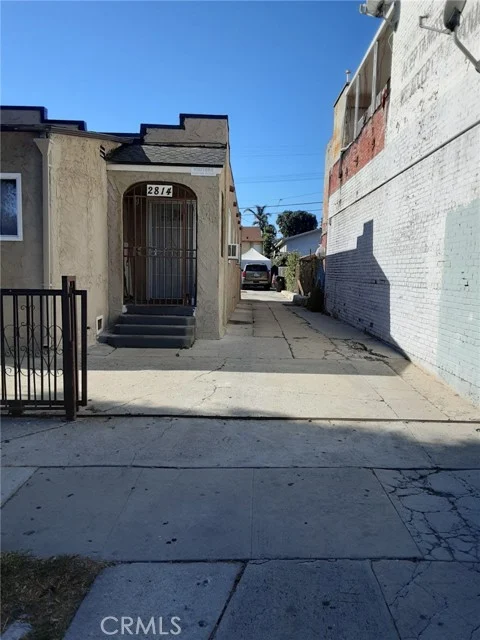 2814 Wabash Avenue photo 2