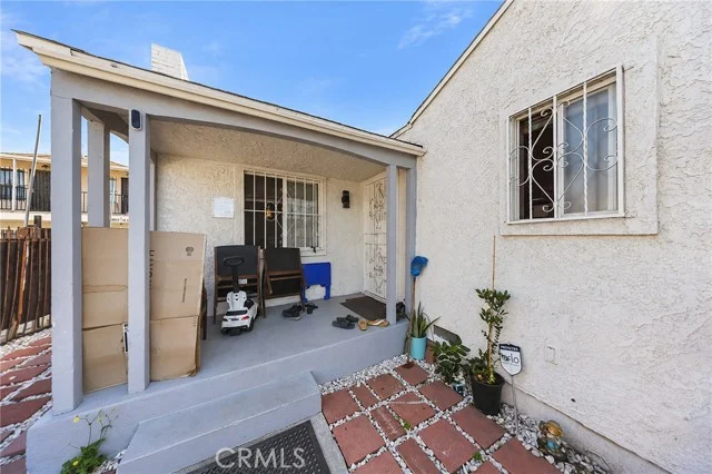 9614 Graham Ave photo 5